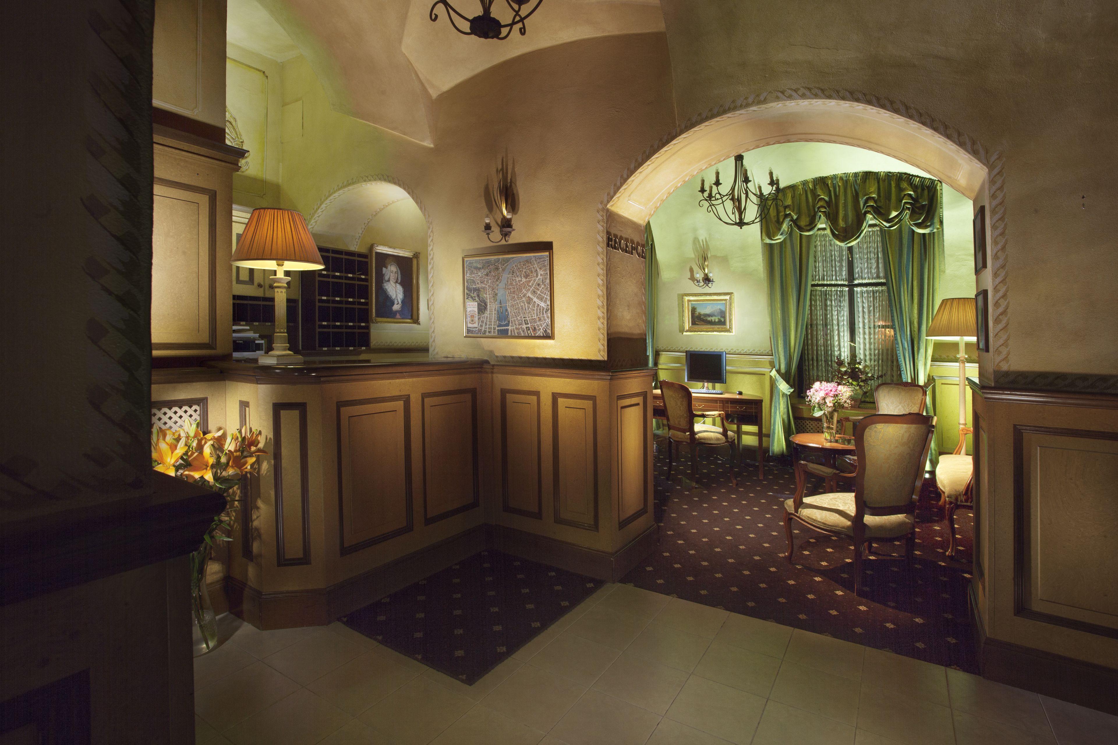 Hotel Pod Vezi, Prague